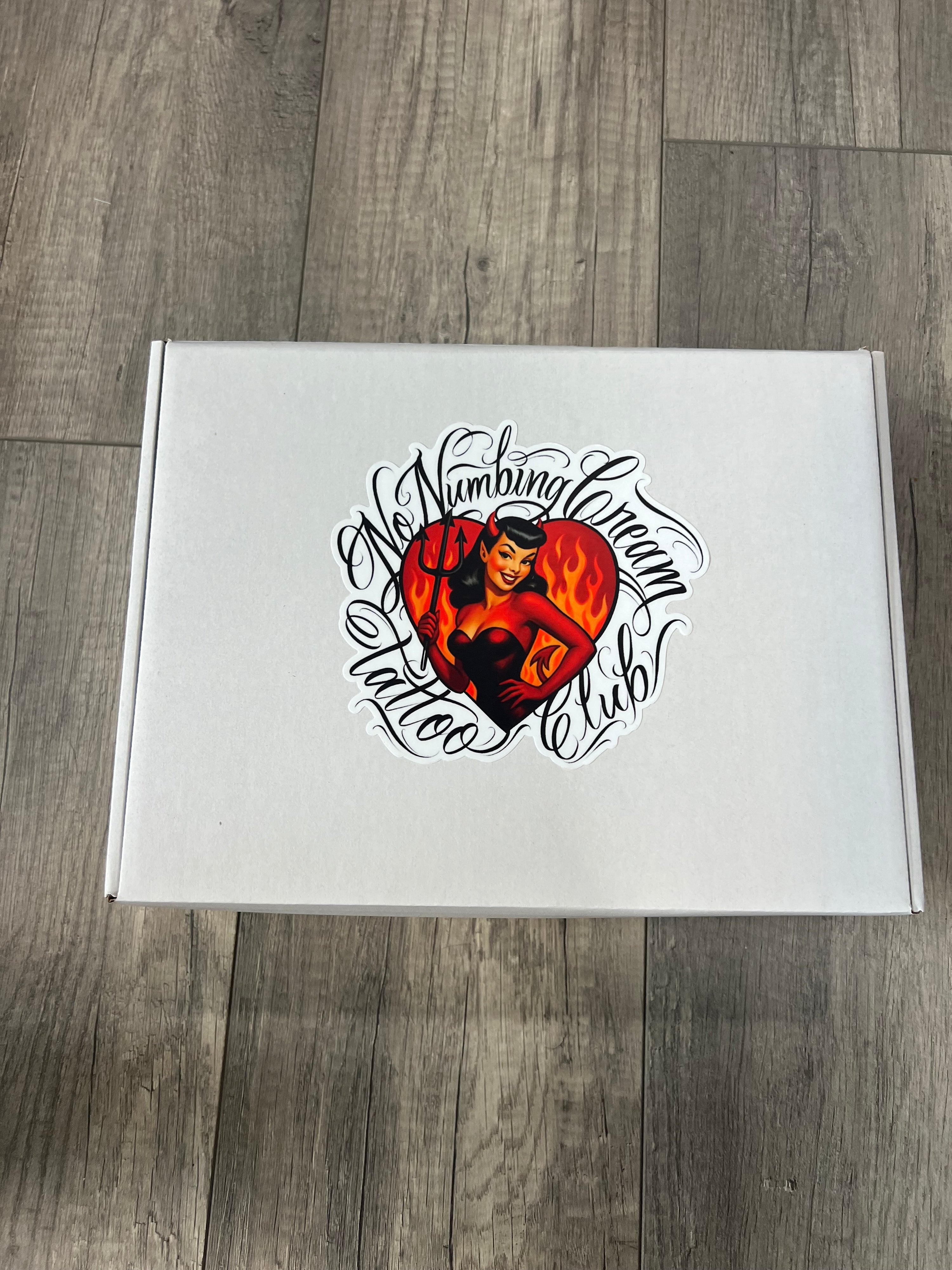 Tattoo Club Box “Devil in Disguise”